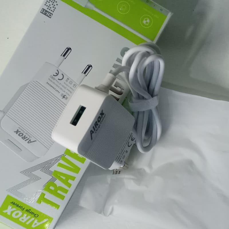 Airox Travel Charger CH11
